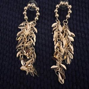 FUN!!! Gold dangle earrings with posts!